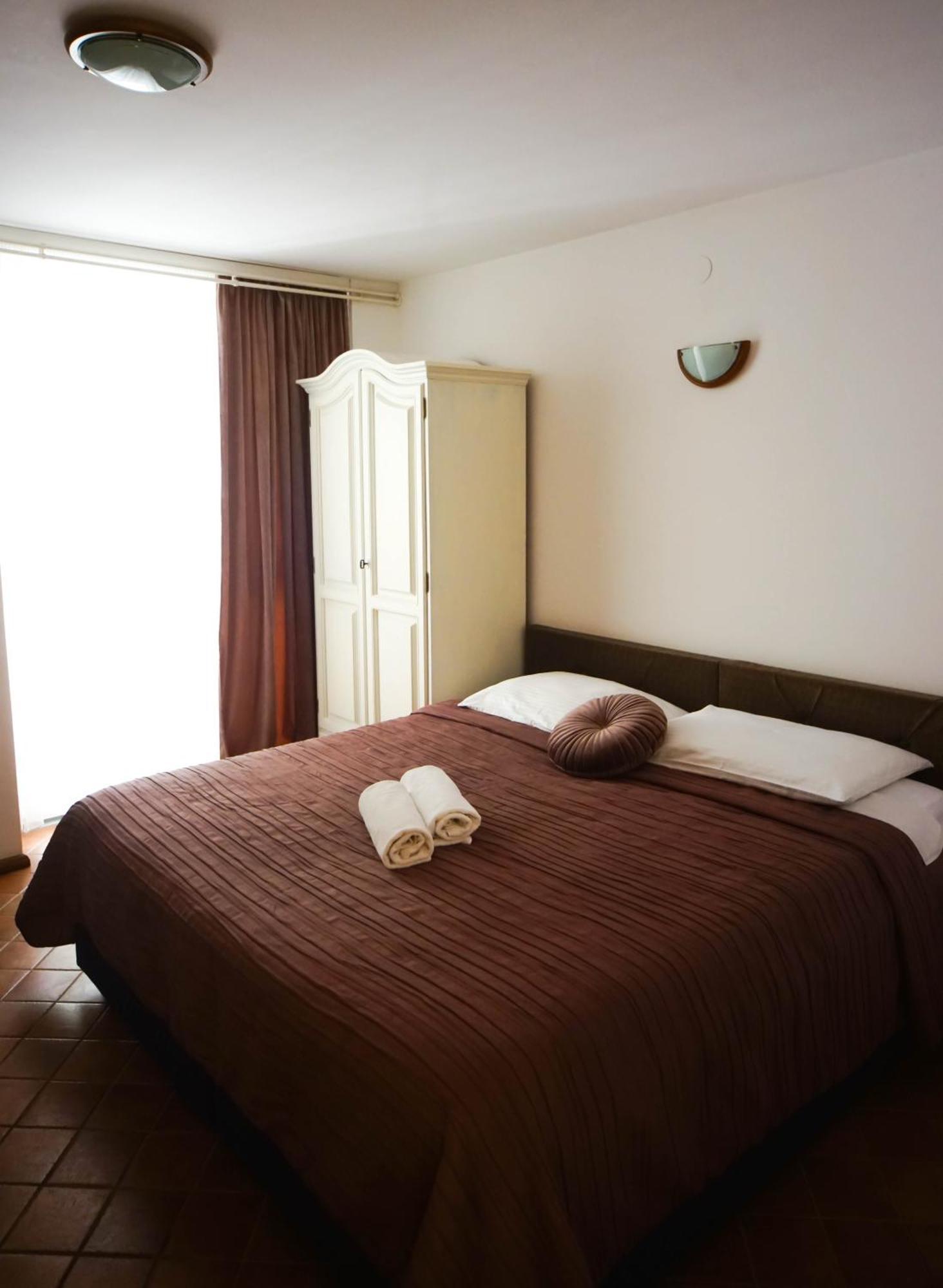 Apartments And Rooms Degra Umag Ruang foto